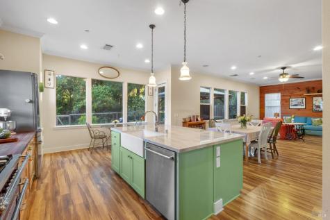 121 Zinfandel Court Cloverdale CA 95425
