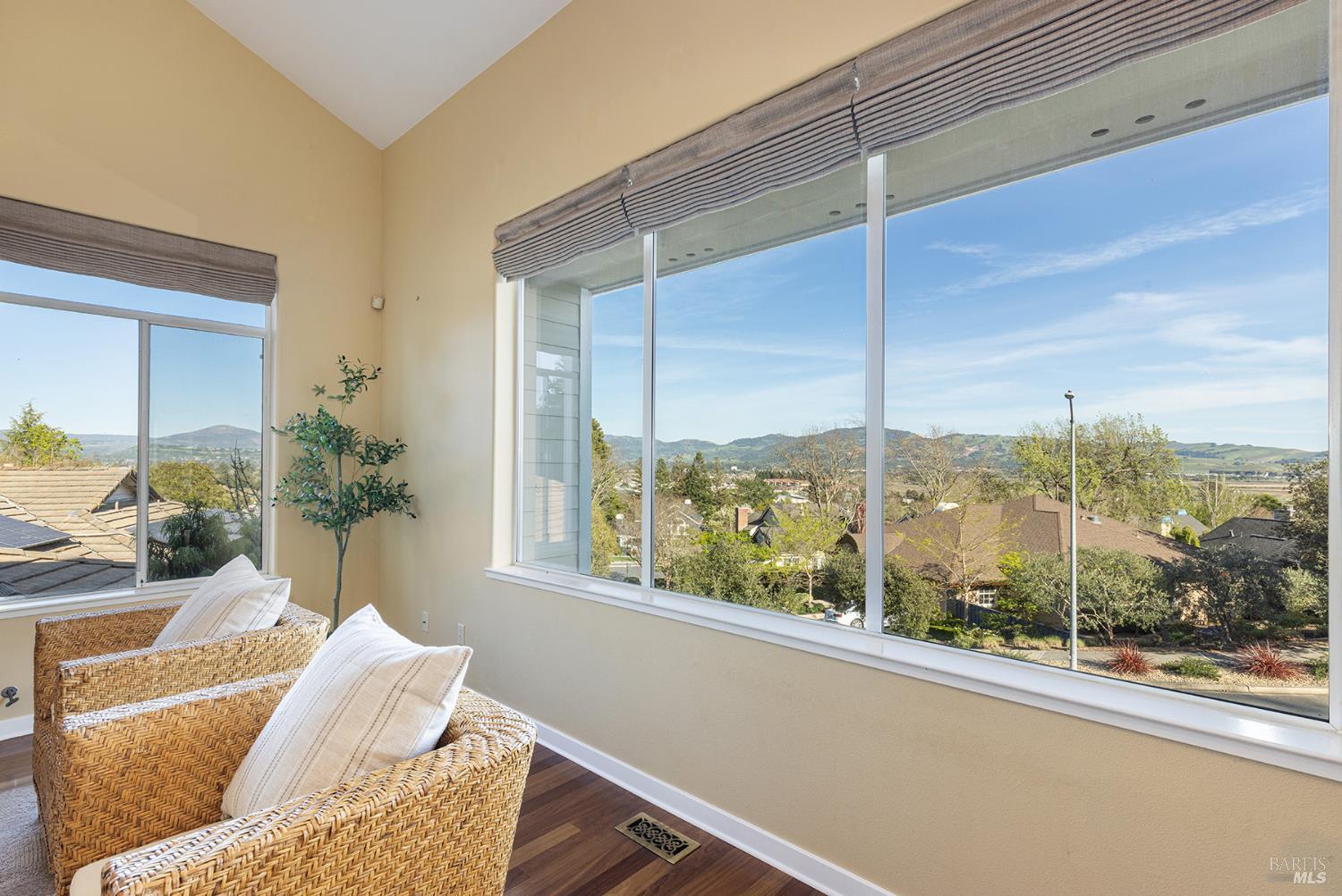 42 Clement Court Napa CA 94558