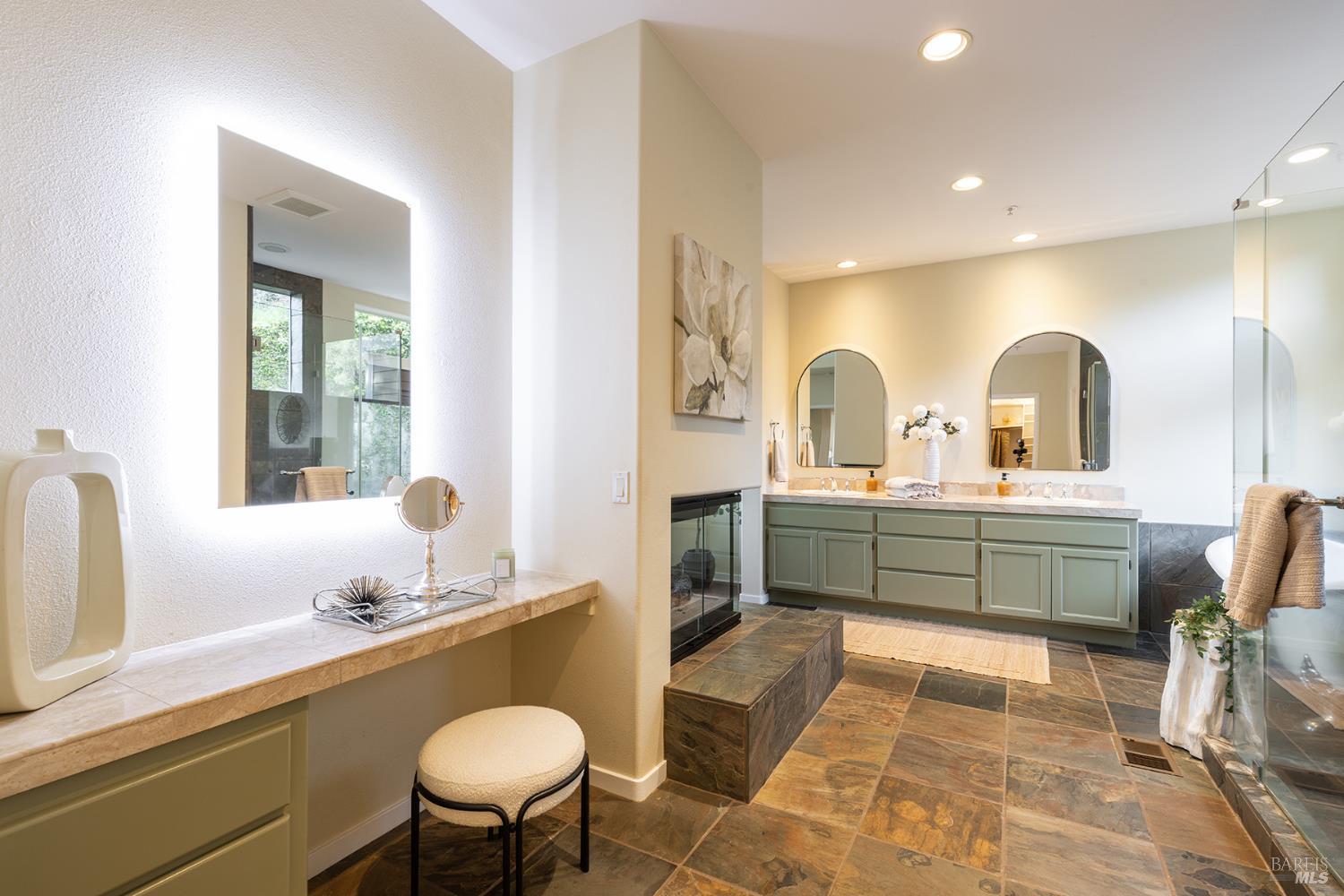 42 Clement Court Napa CA 94558