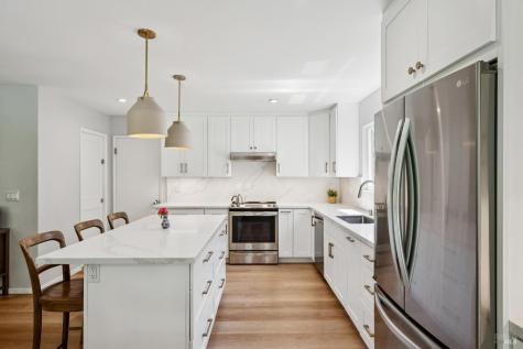 24 Lawrence Drive Novato CA 94945