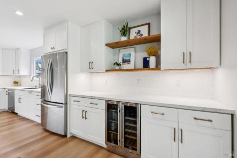 24 Lawrence Drive Novato CA 94945