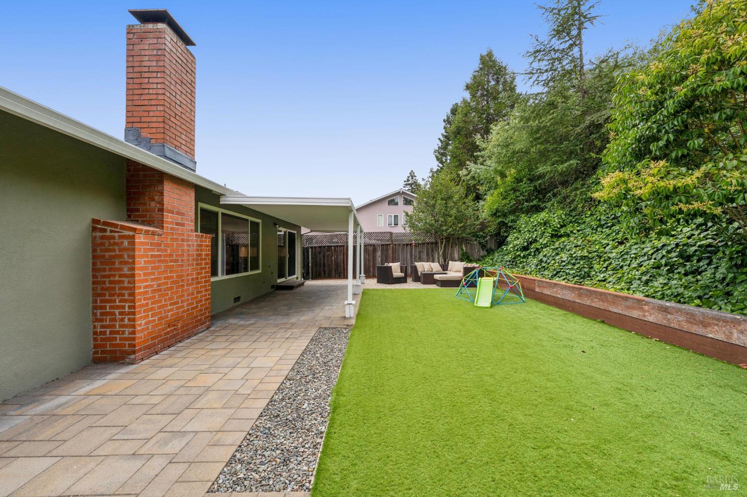 24 Lawrence Drive Novato CA 94945