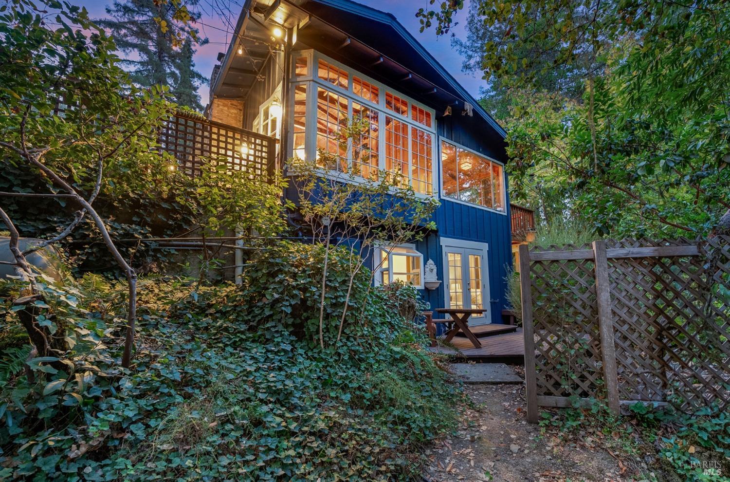 11928 Pine Ridge Road Forestville CA 95436