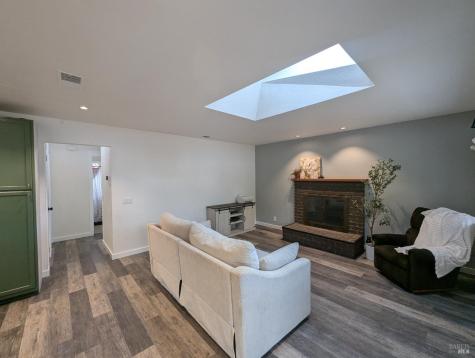 112 E Agua Caliente Road Sonoma CA 95476
