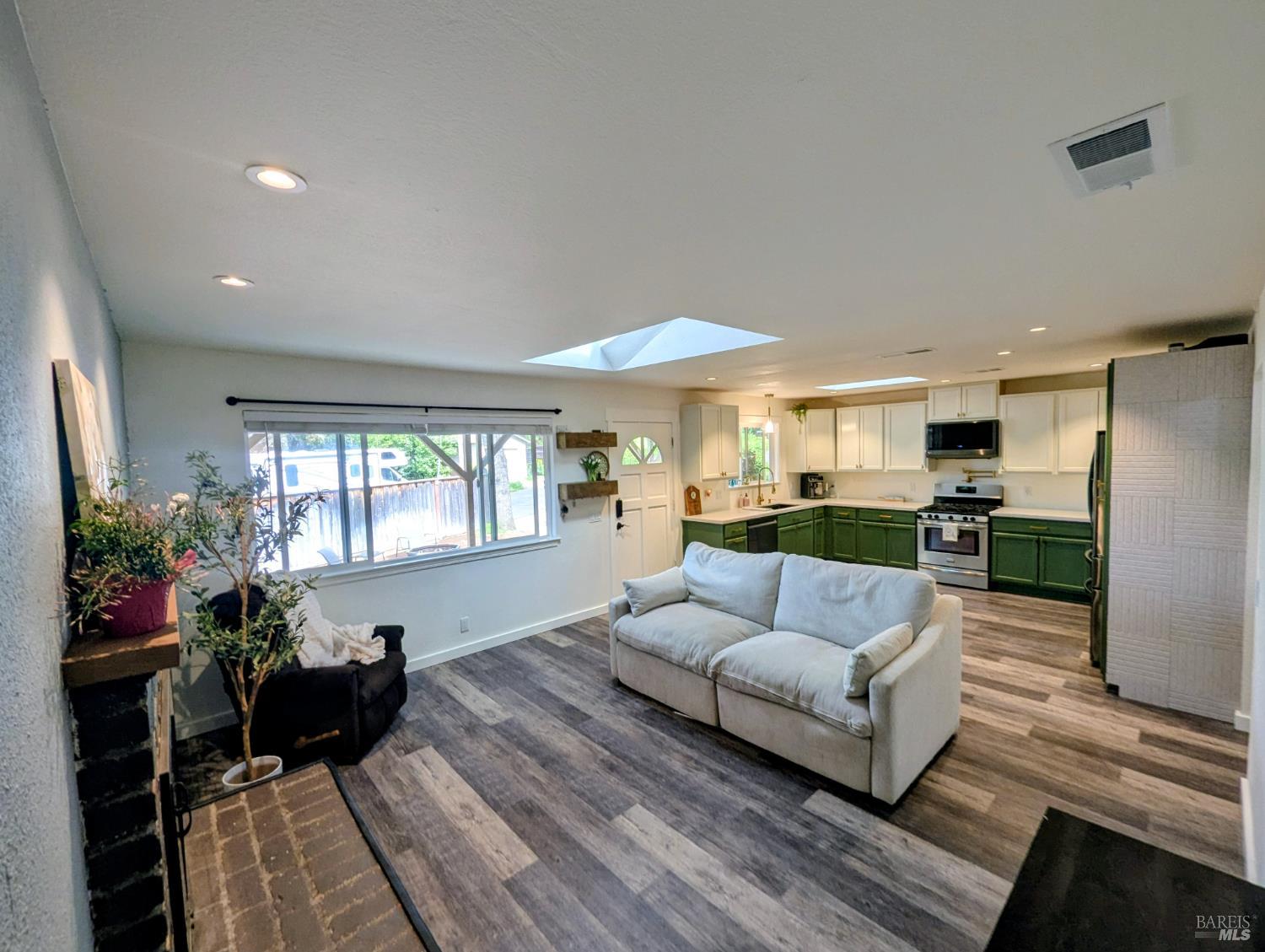 112 E Agua Caliente Road Sonoma CA 95476