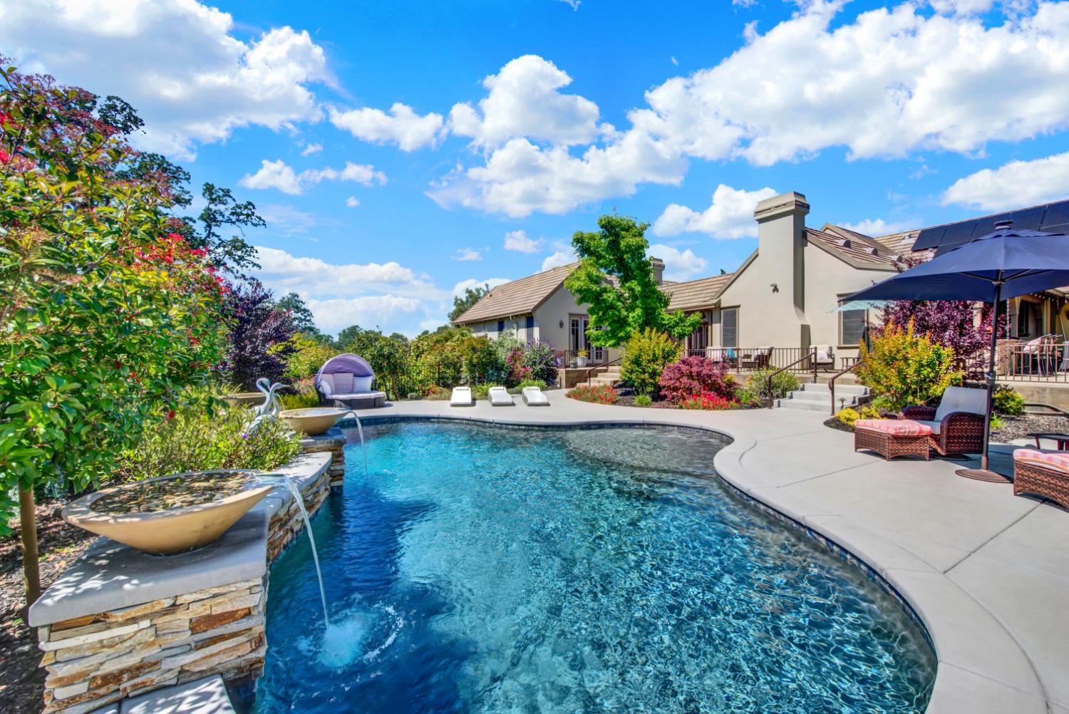 1869 Camino Verdera Lincoln CA 95648