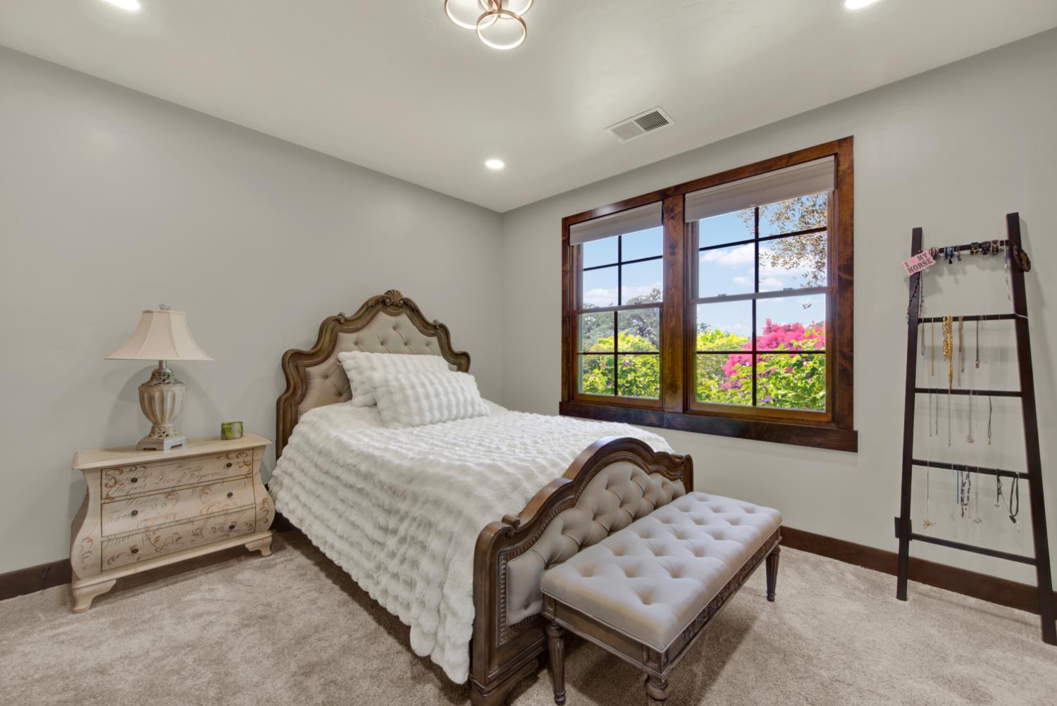 1869 Camino Verdera Lincoln CA 95648