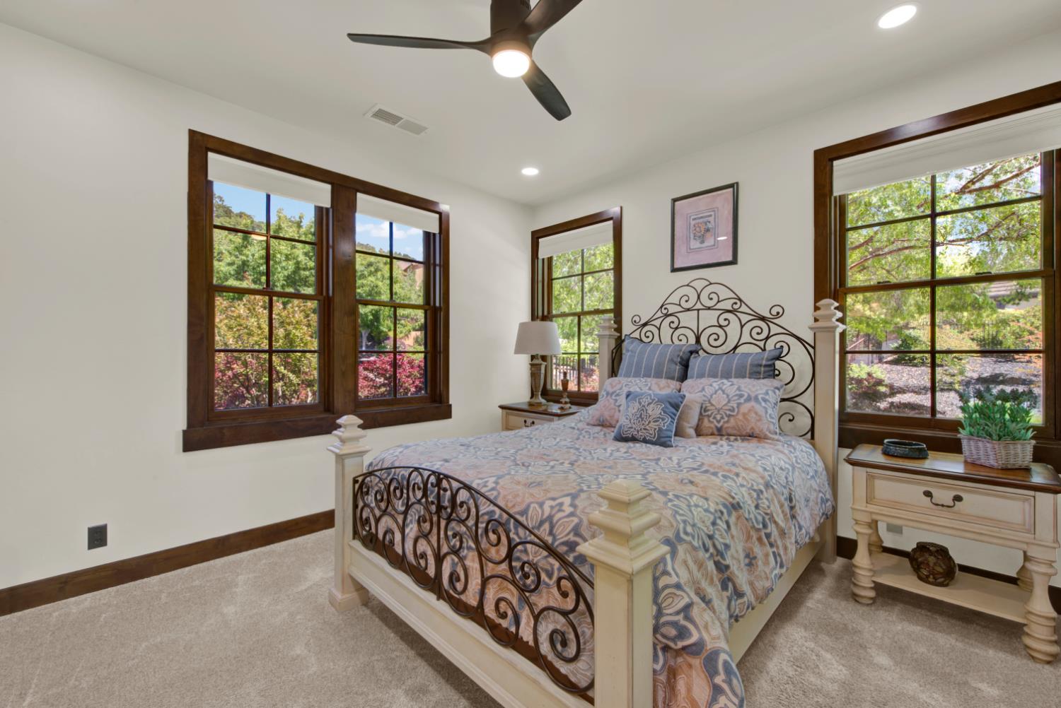 1869 Camino Verdera Lincoln CA 95648