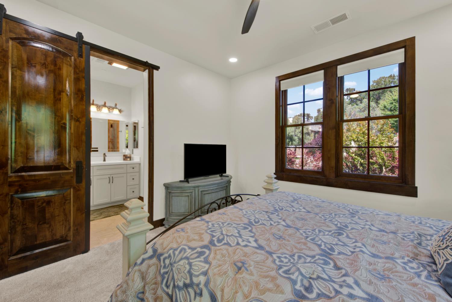 1869 Camino Verdera Lincoln CA 95648