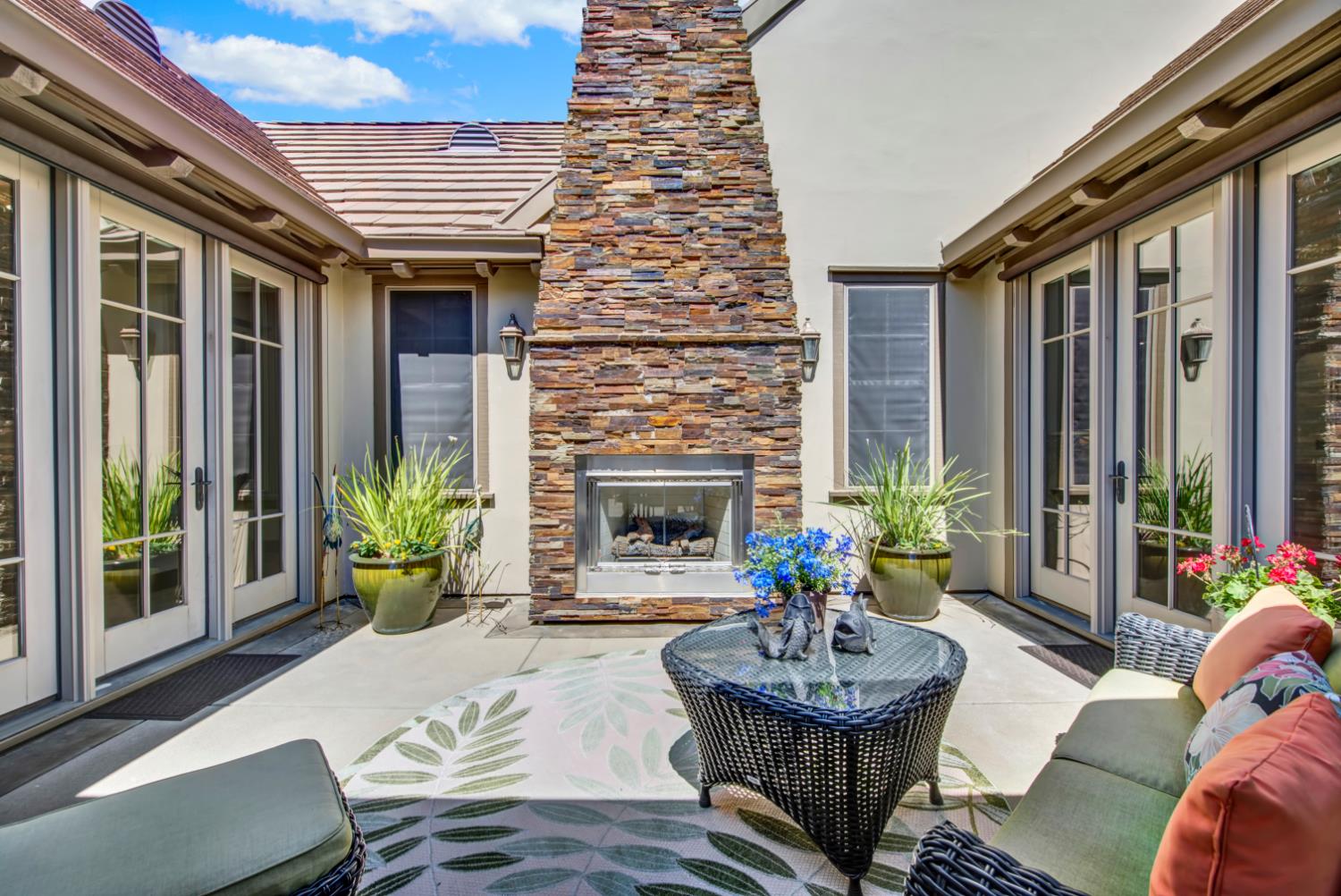 1869 Camino Verdera Lincoln CA 95648
