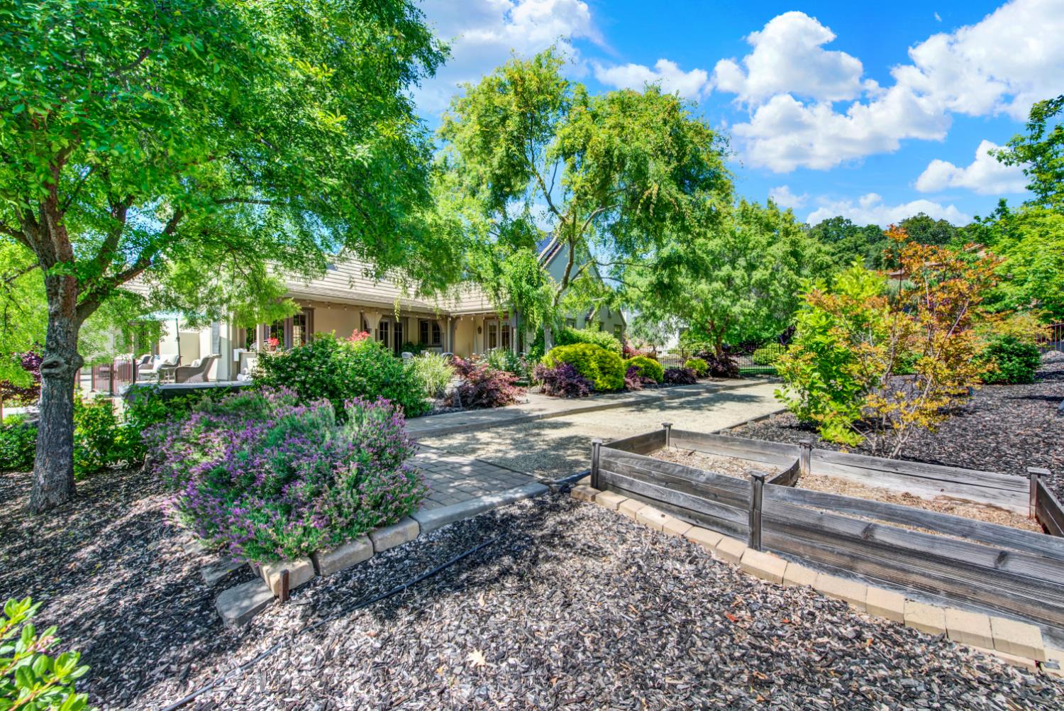 1869 Camino Verdera Lincoln CA 95648