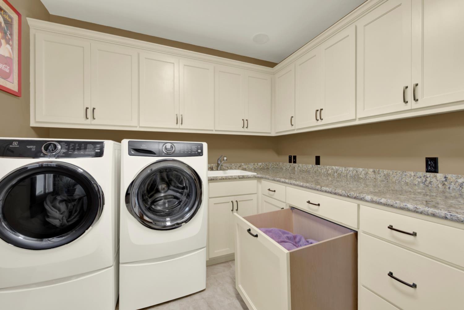1869 Camino Verdera Lincoln CA 95648