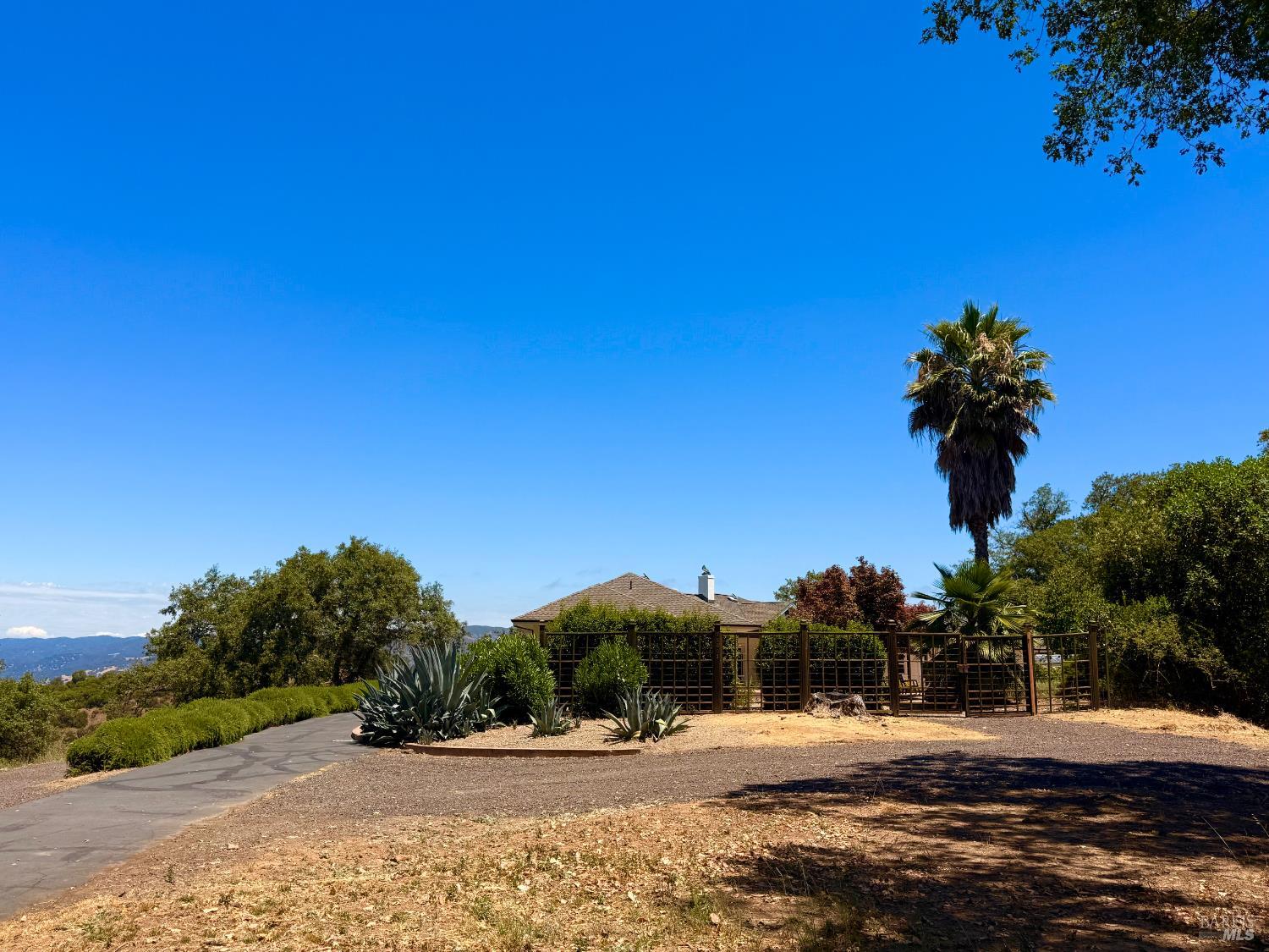 12801 Valley View Drive Ukiah CA 95482
