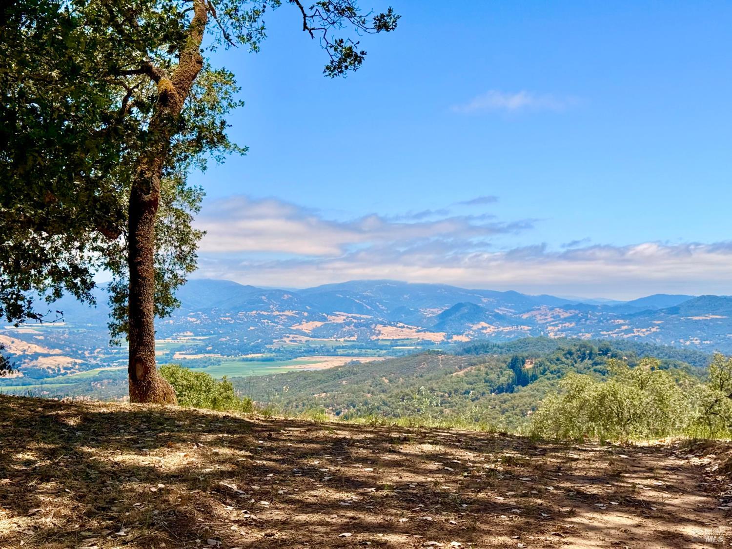 12801 Valley View Drive Ukiah CA 95482