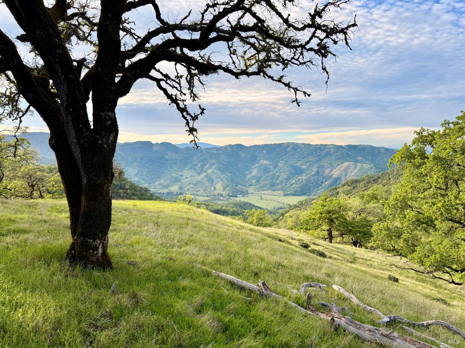 12801 Valley View Drive Ukiah CA 95482