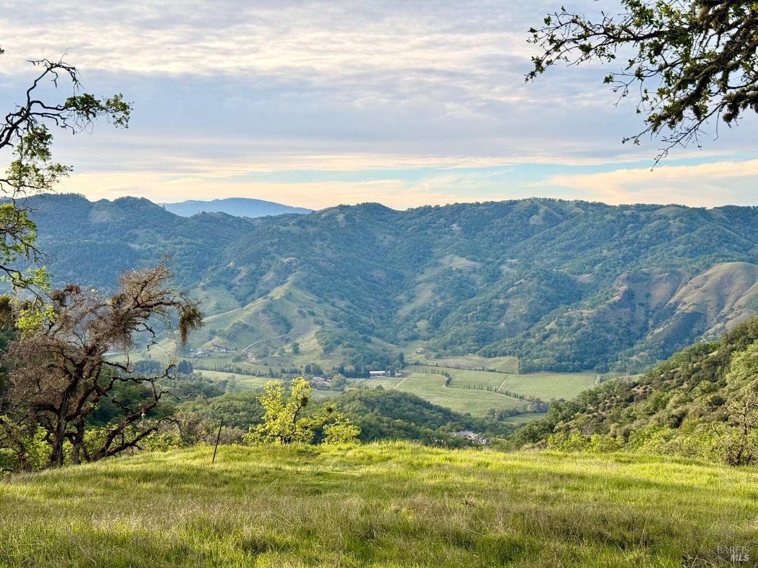 12801 Valley View Drive Ukiah CA 95482