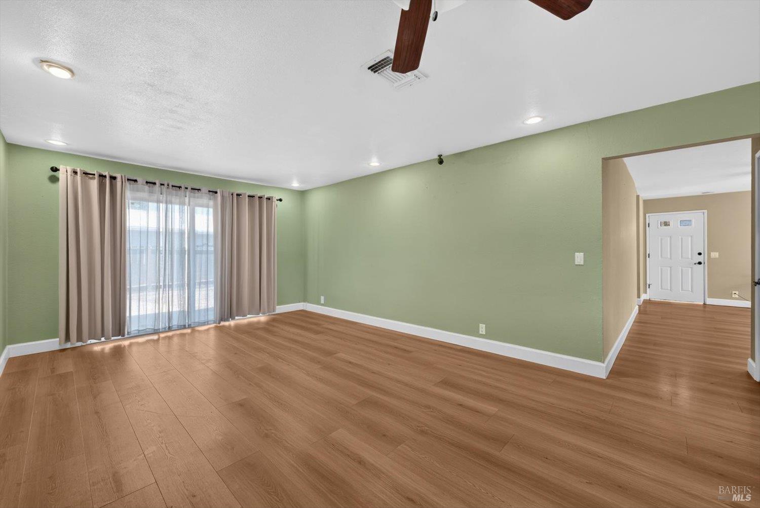 300 Ponderosa Drive Vacaville CA 95687