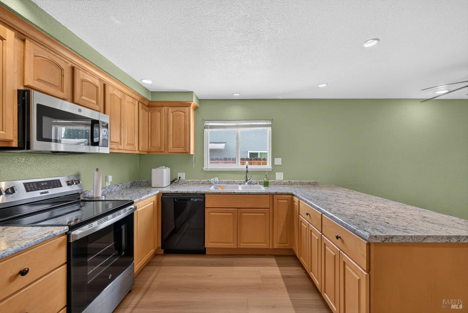 300 Ponderosa Drive Vacaville CA 95687
