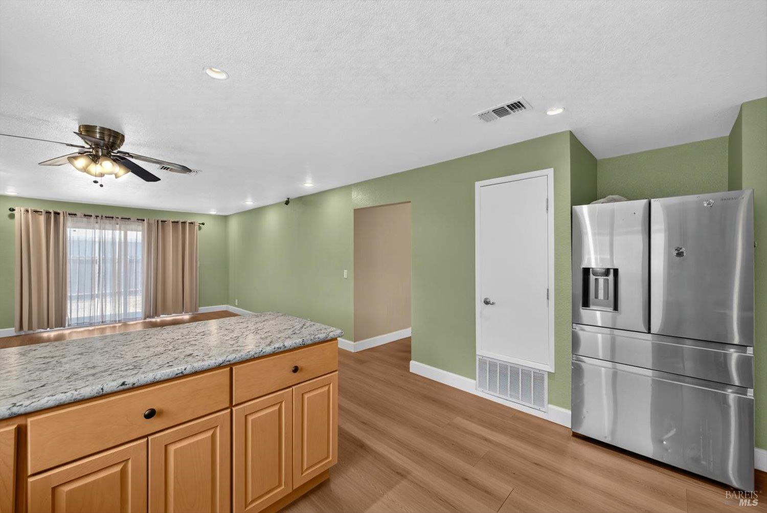 300 Ponderosa Drive Vacaville CA 95687
