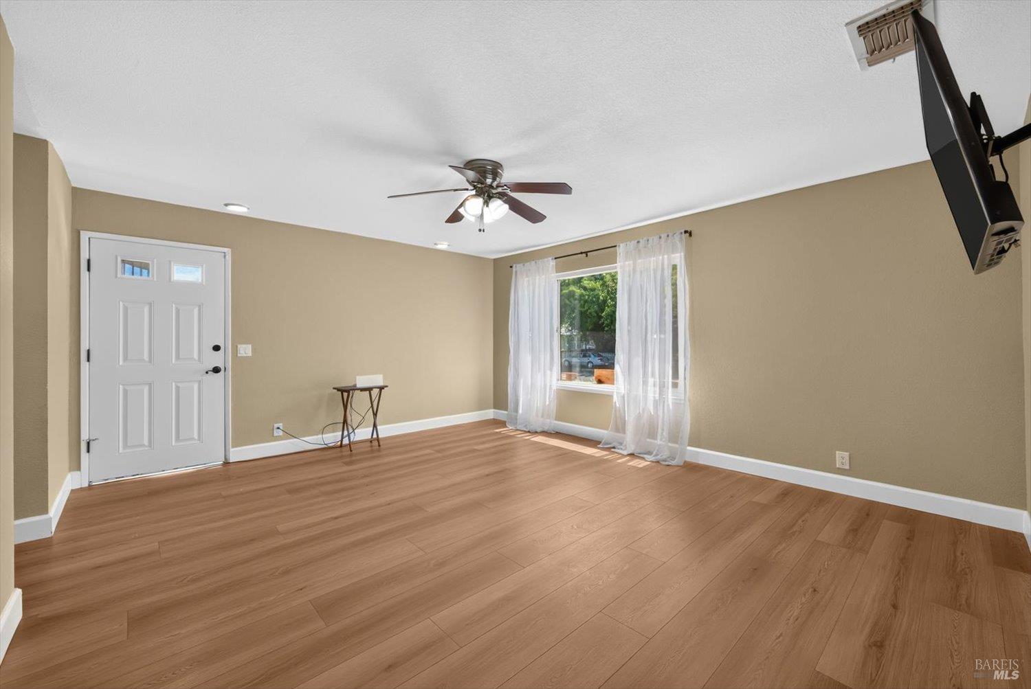 300 Ponderosa Drive Vacaville CA 95687