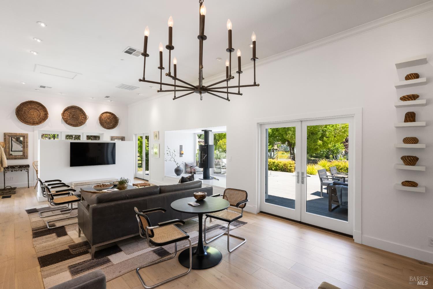 100 W Trinity Road Glen Ellen CA 95442