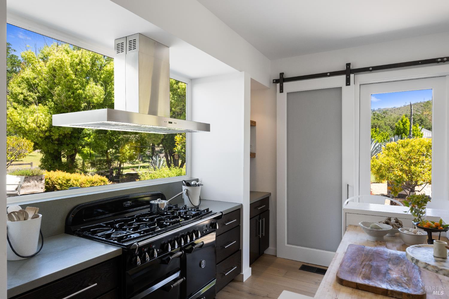 100 W Trinity Road Glen Ellen CA 95442