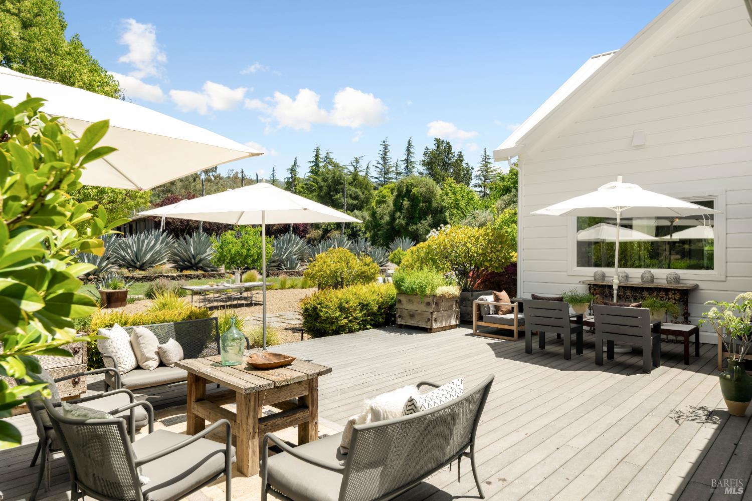 100 W Trinity Road Glen Ellen CA 95442