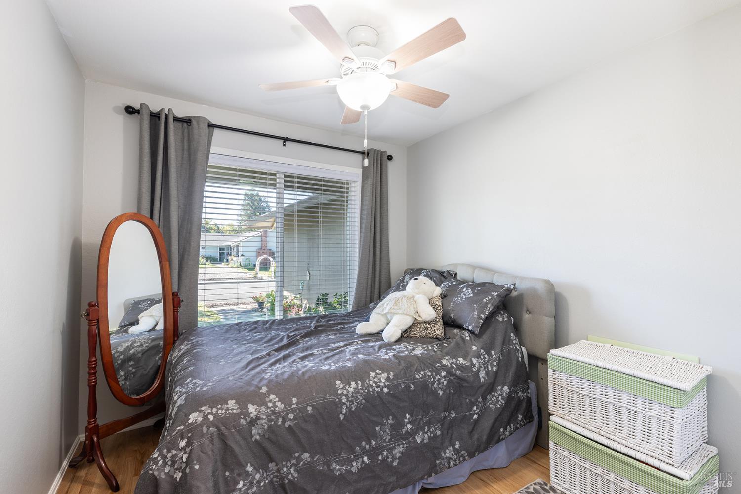 8886 Lancaster Drive Rohnert Park CA 94928