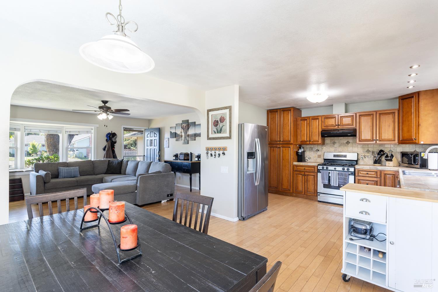 8886 Lancaster Drive Rohnert Park CA 94928