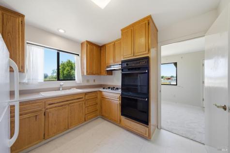 4016-4018 Walker Avenue Santa Rosa CA 95407