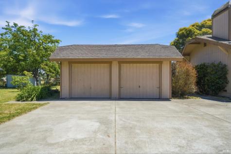 4016-4018 Walker Avenue Santa Rosa CA 95407