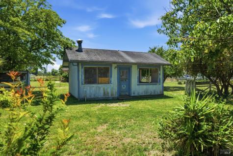 4016-4018 Walker Avenue Santa Rosa CA 95407