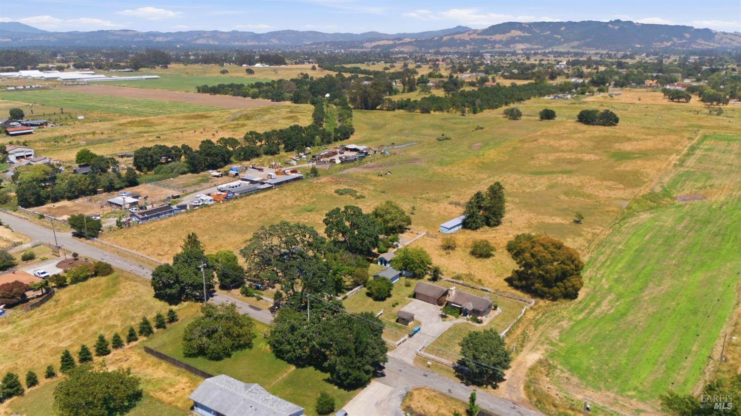 4016-4018 Walker Avenue Santa Rosa CA 95407
