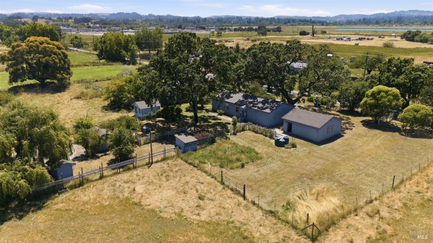 4016-4018 Walker Avenue Santa Rosa CA 95407
