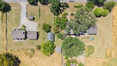 4016-4018 Walker Avenue Santa Rosa CA 95407