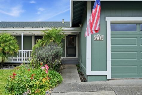 2405 Donna Maria Way Santa Rosa CA 95401