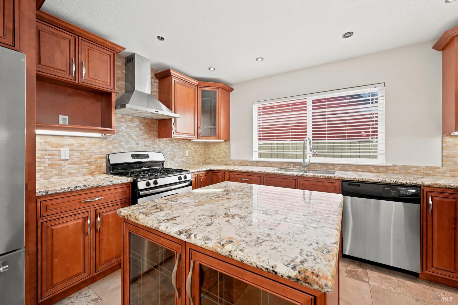 2405 Donna Maria Way Santa Rosa CA 95401