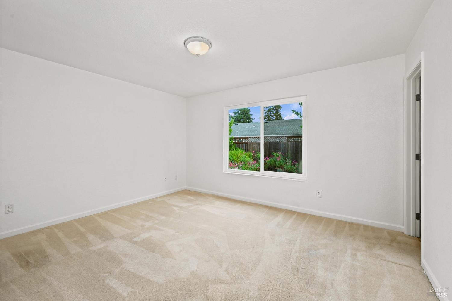 2405 Donna Maria Way Santa Rosa CA 95401