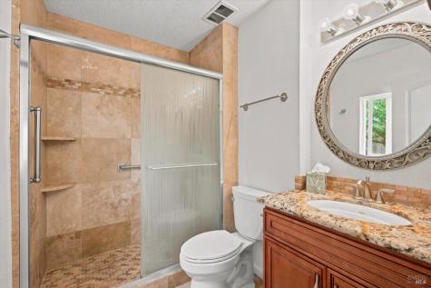 2405 Donna Maria Way Santa Rosa CA 95401