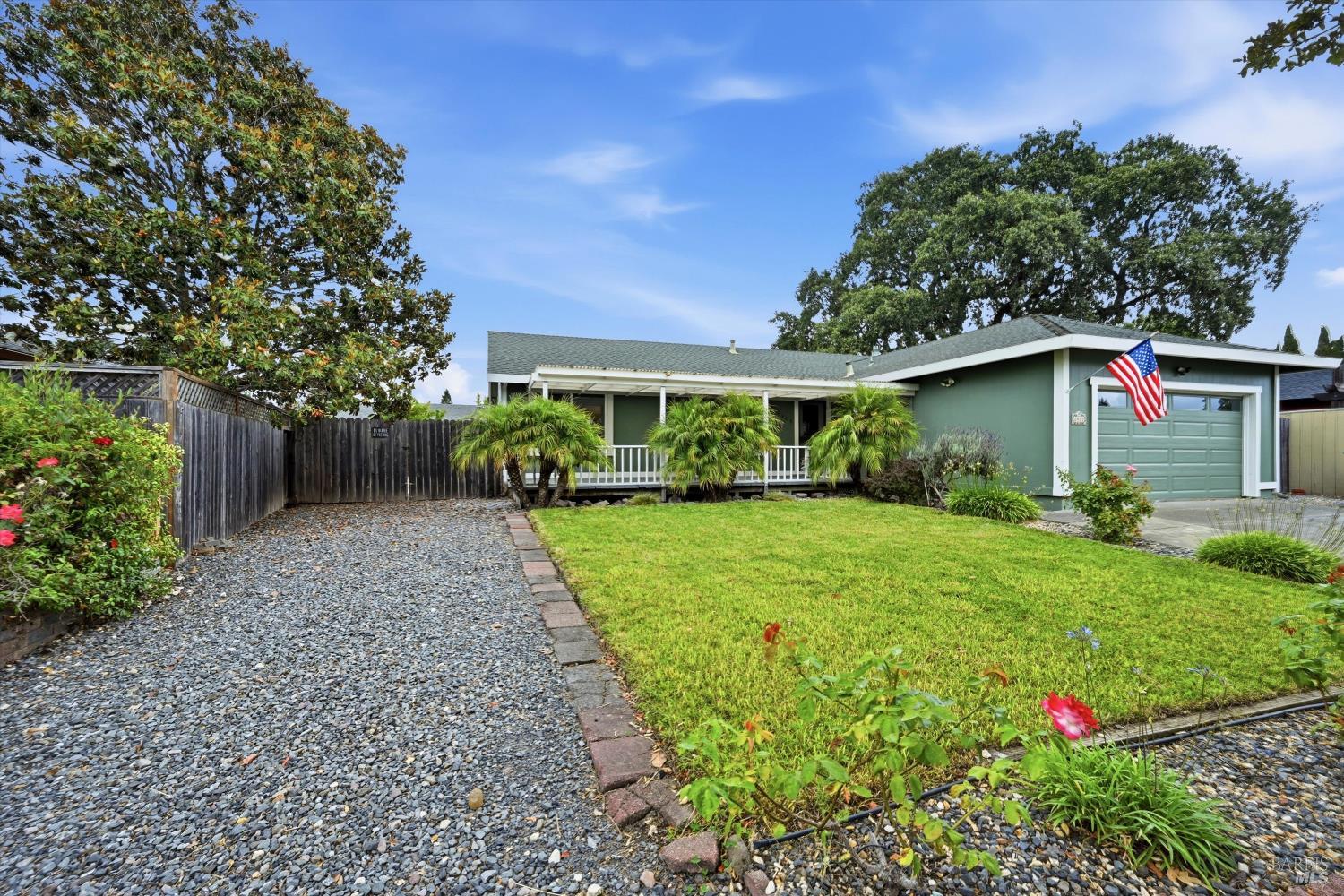 2405 Donna Maria Way Santa Rosa CA 95401