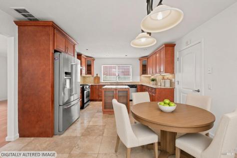 2405 Donna Maria Way Santa Rosa CA 95401