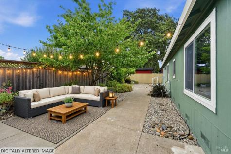 2405 Donna Maria Way Santa Rosa CA 95401