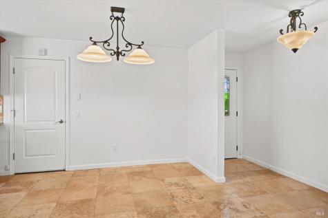 2405 Donna Maria Way Santa Rosa CA 95401