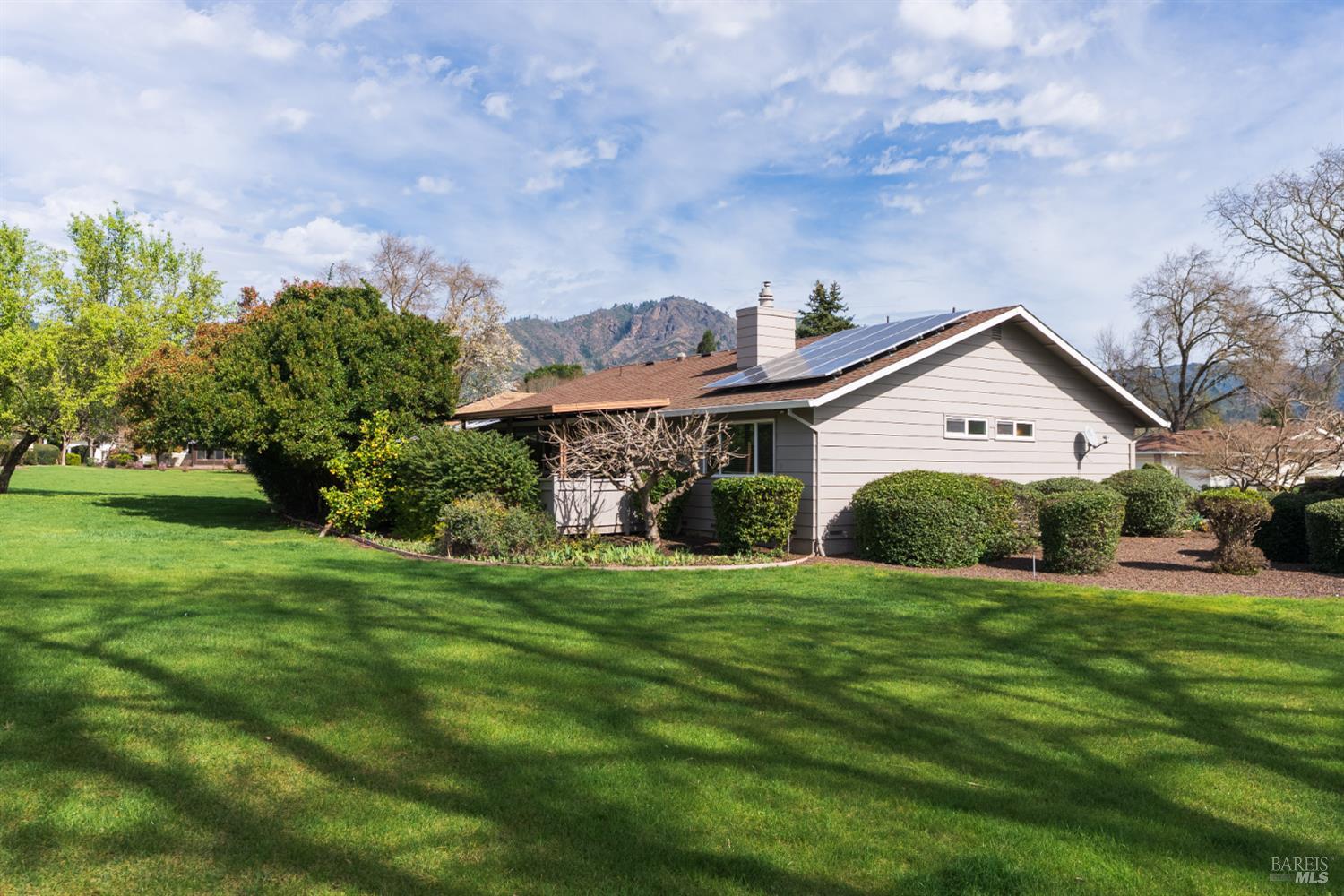 360 Twin Lakes Drive Santa Rosa CA 95409