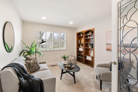 360 Twin Lakes Drive Santa Rosa CA 95409