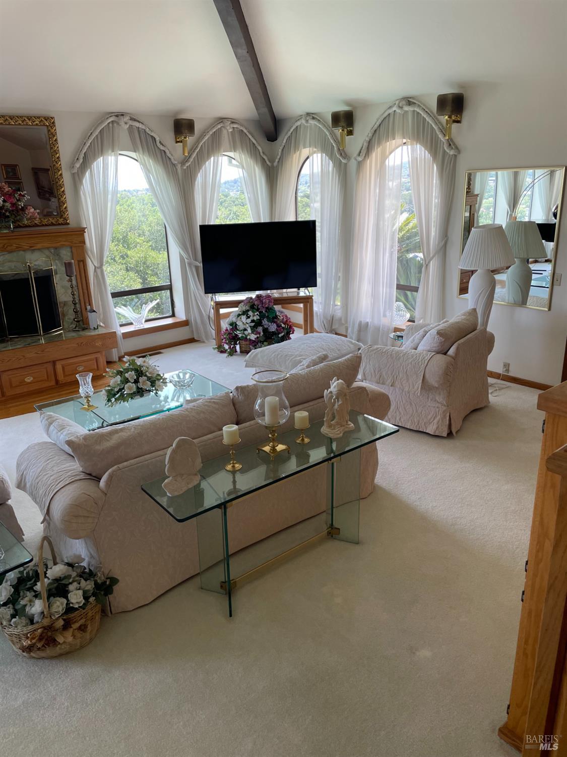 14 Tenaya Lane Novato CA 94947