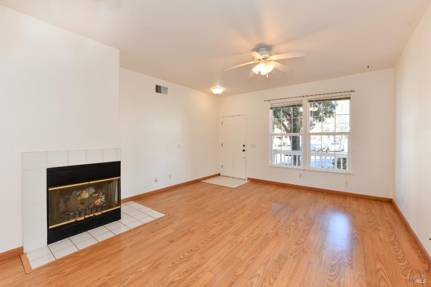 1744 Cork Tree Lane Santa Rosa CA 95404