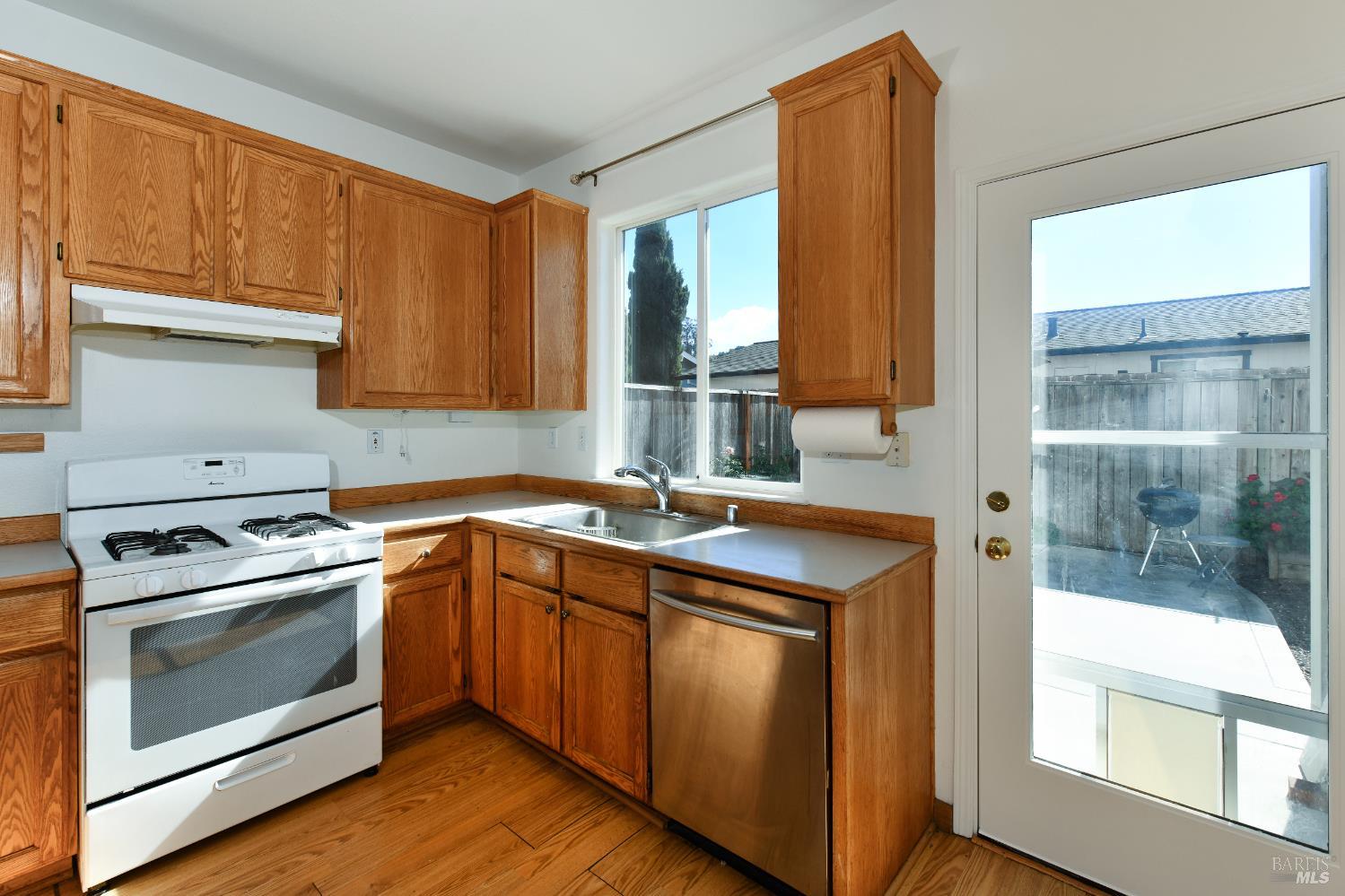 1744 Cork Tree Lane Santa Rosa CA 95404