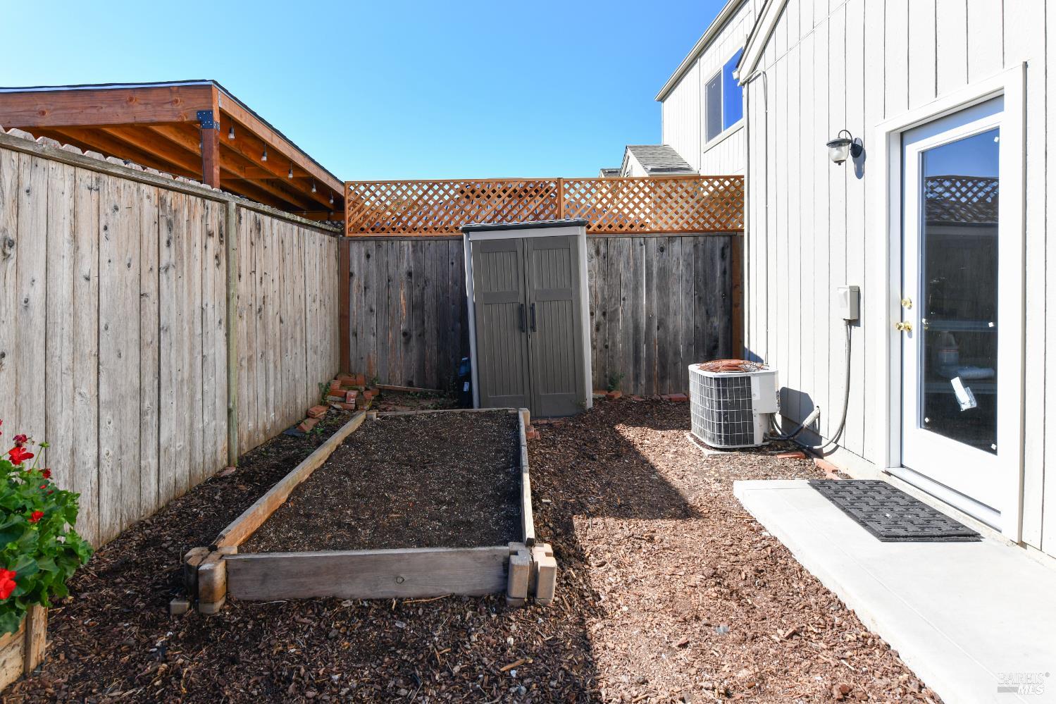 1744 Cork Tree Lane Santa Rosa CA 95404