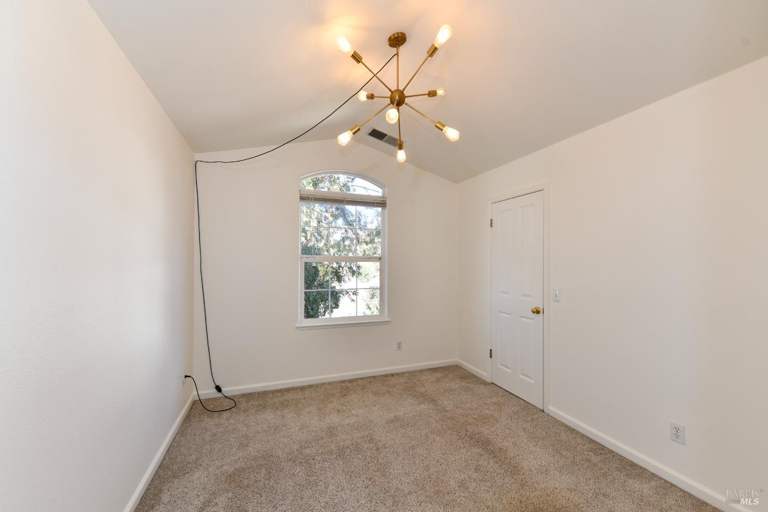 1744 Cork Tree Lane Santa Rosa CA 95404